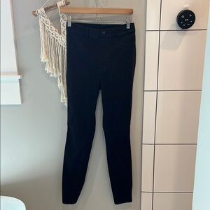 Black Skinny Jeans